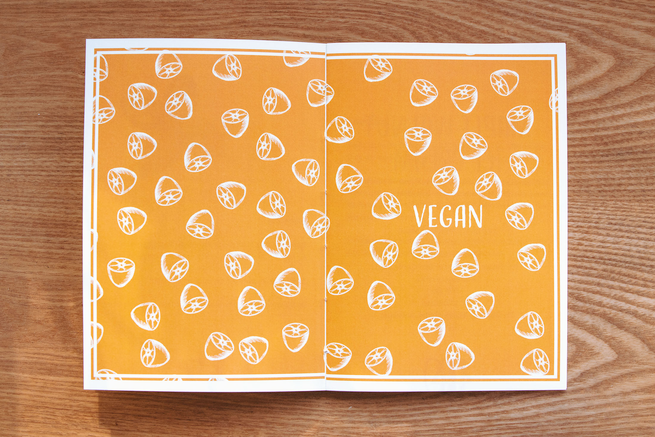 Kapitelseite mit weißen Zitronen für Vegane Eisrezepte